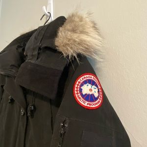 Women’s Canada Goose Small Montebello Parka